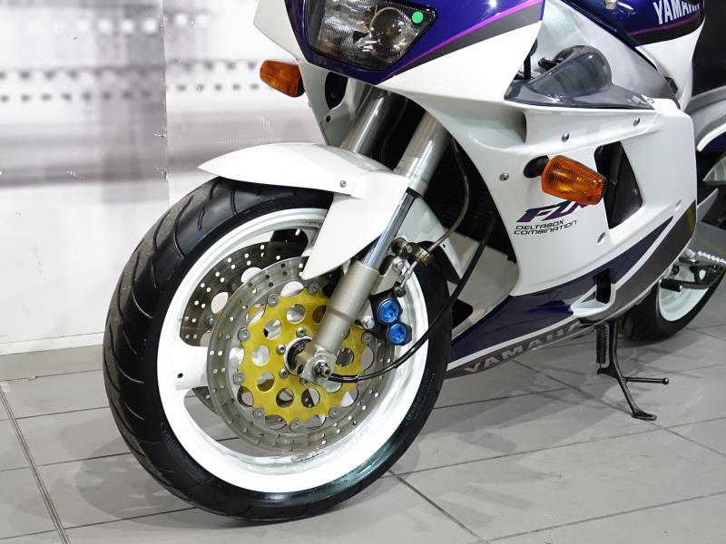 Yamaha FZR 1000 Ex Up