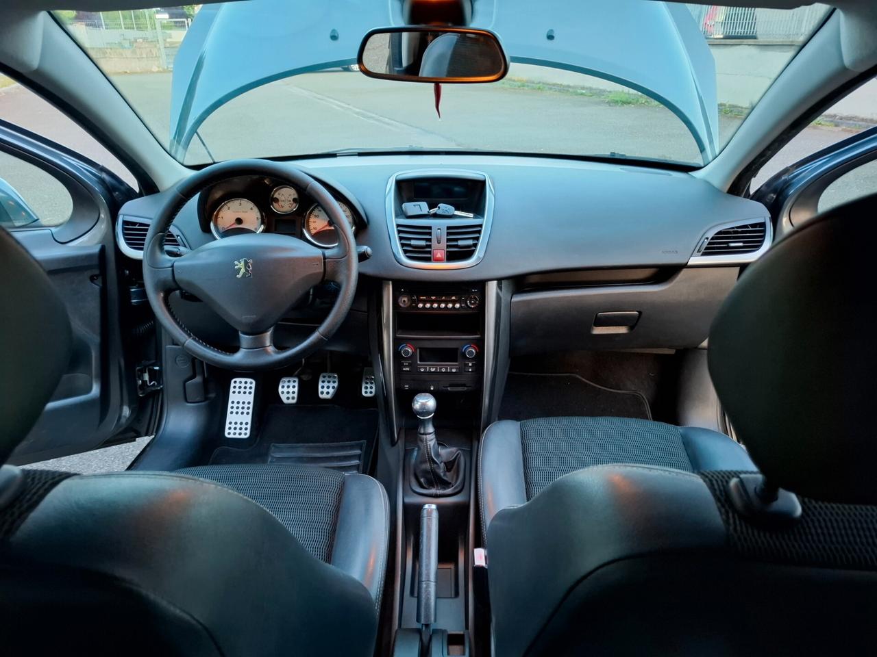 Peugeot 207 1.4 HDi 70CV 3p. XS