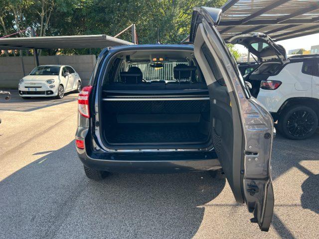 TOYOTA RAV 4 RAV4 Crossover 2.2 D-4D 150 CV Exclusive