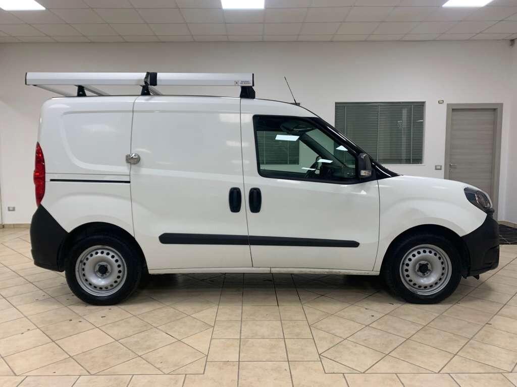 Fiat Doblò 1.4 T-Jet Natural Power *ATTREZZATO+220V*