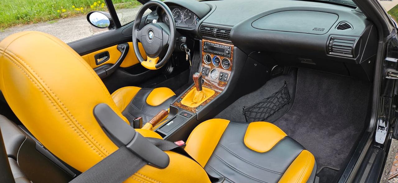 Bmw 2.2 Roadster Kyalami Individual