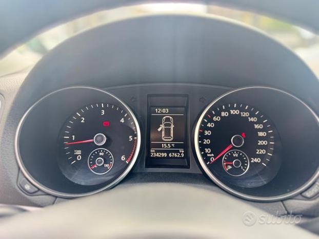 VOLKSWAGEN Golf 1.6 TDI DPF 5p. Highline