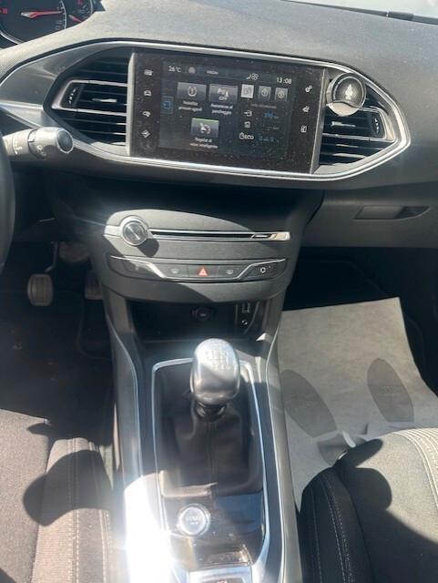 PEUGEOT 308 1,6 DIESEL FULL OPTIONAL