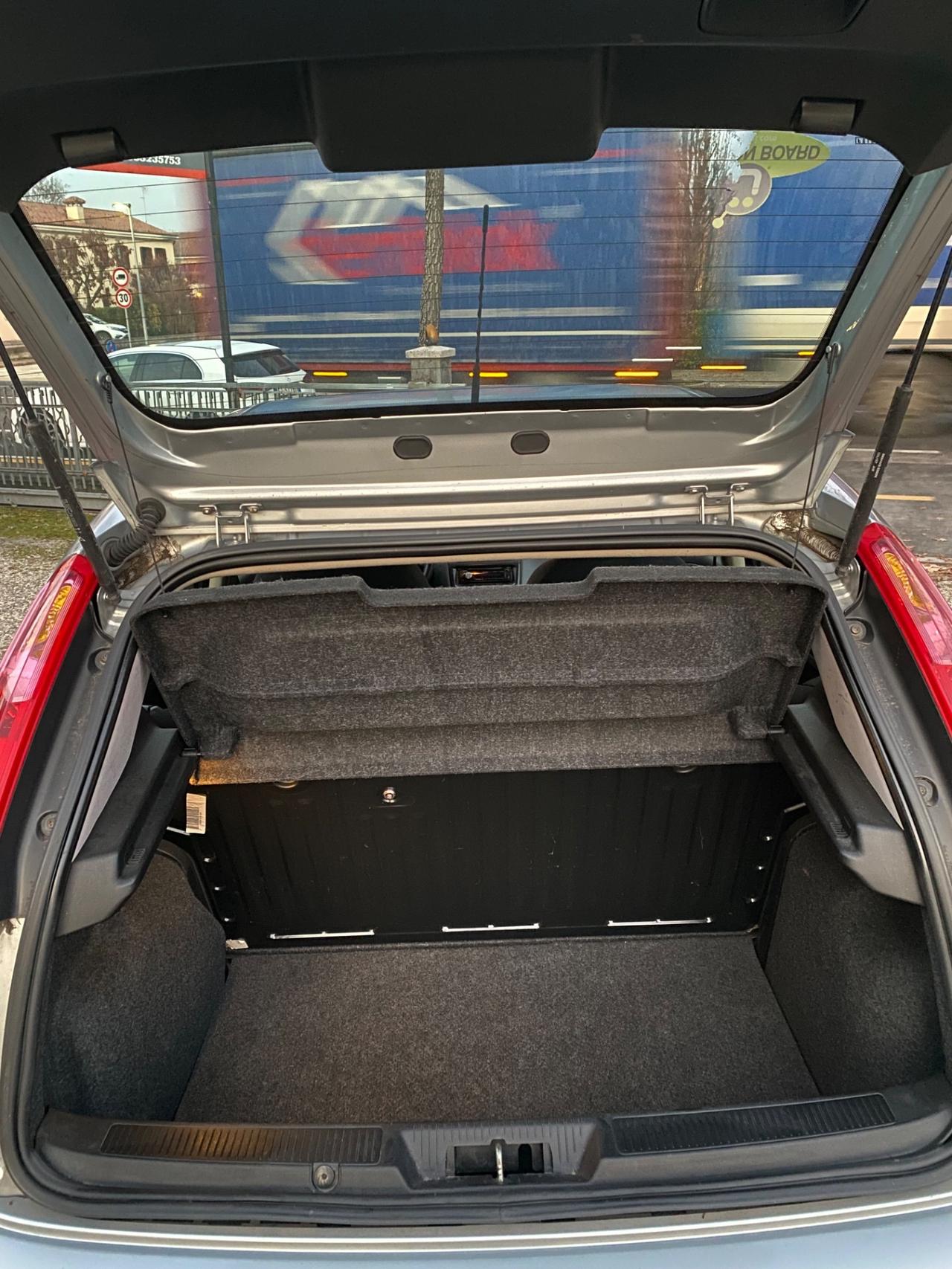 Fiat Grande Punto 1.4 5 porte Dynamic