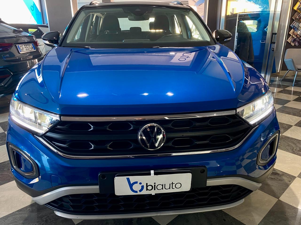 Volkswagen T-Roc 1.0 TSI Life-2022