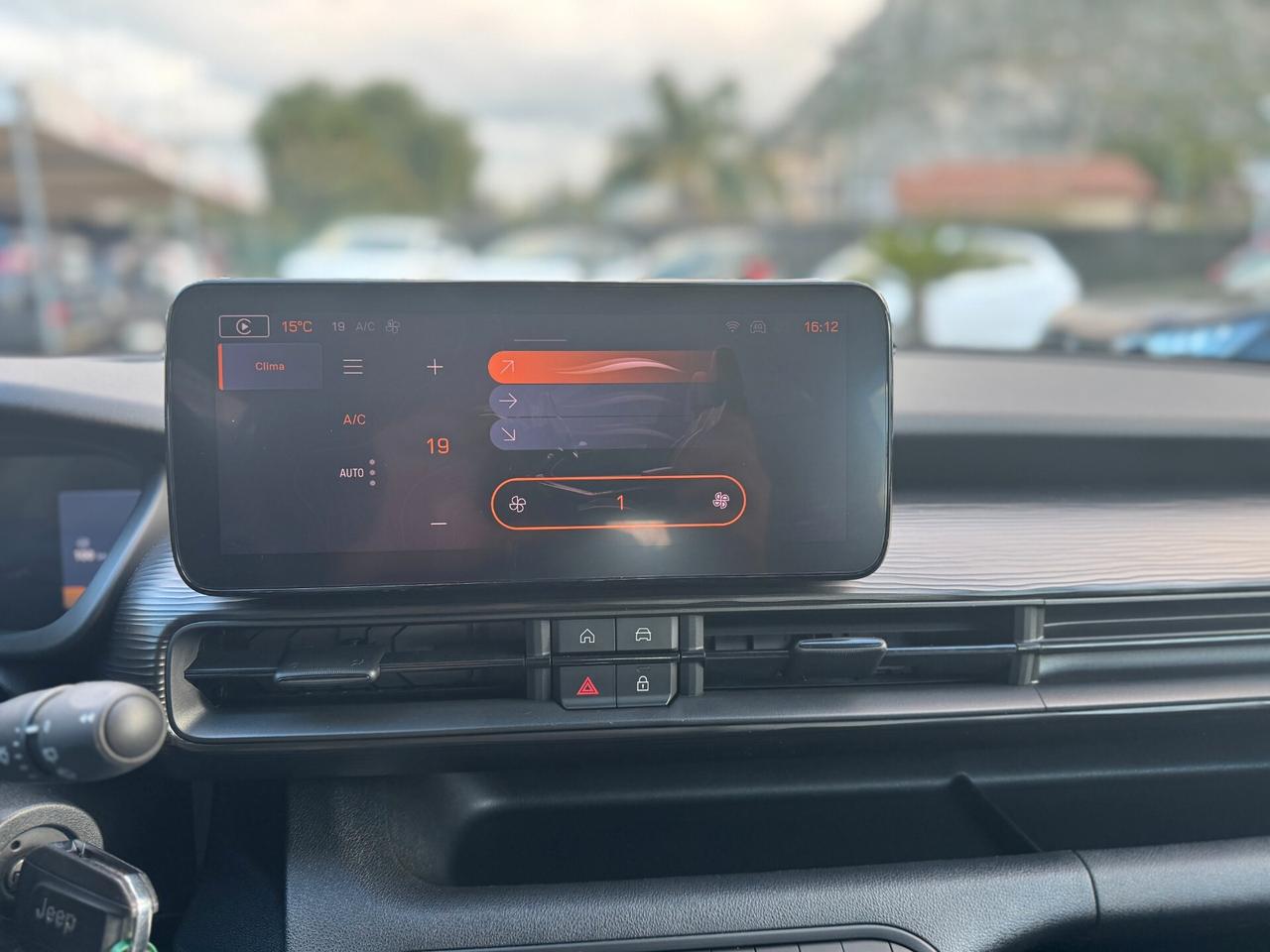 Jeep Avenger 1.2 Turbo 100 CV Summit