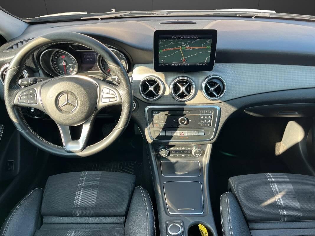 Mercedes Classe GLA 180 d Business