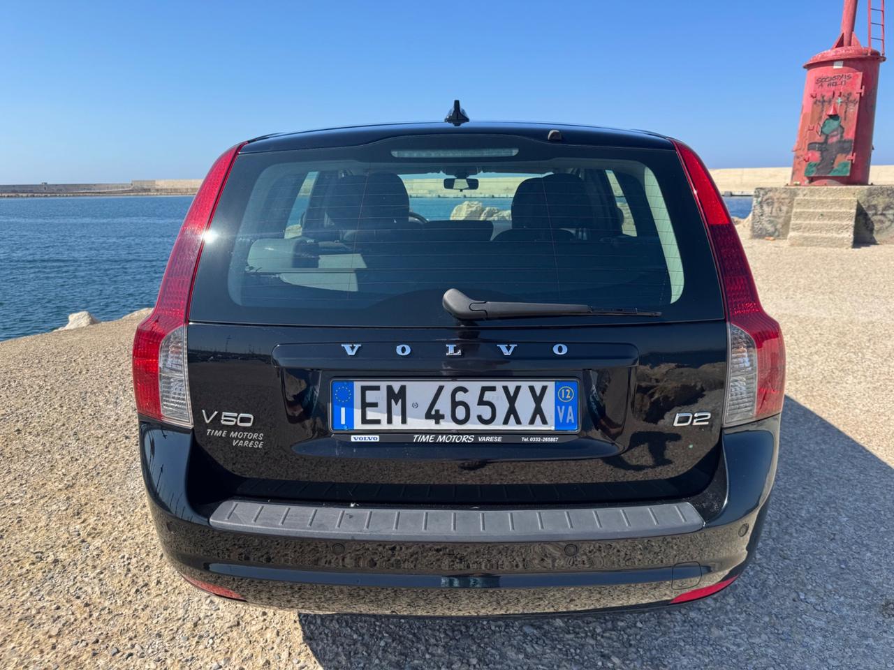 Volvo V50 D2 R-design