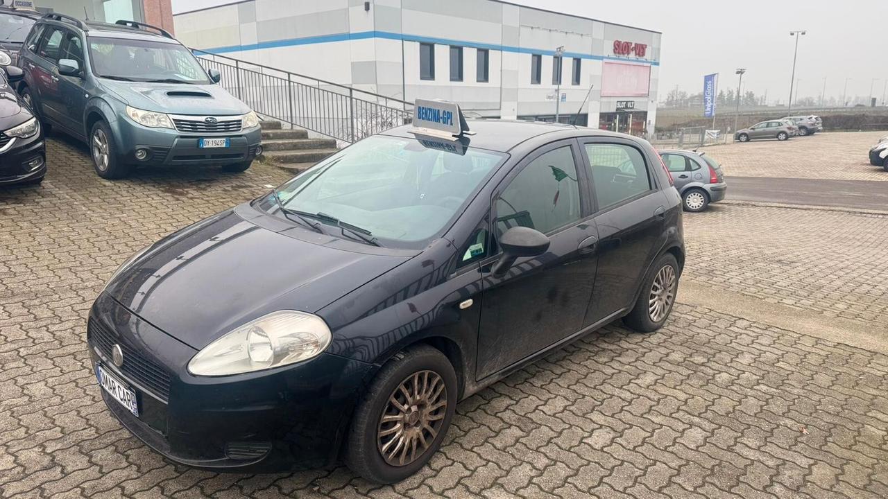 Fiat G.PUNTO 1.2 B/GPL 2013 NEOP.