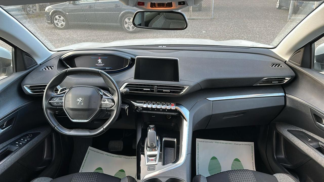 Peugeot 3008 BlueHDi 130 S&S Allure