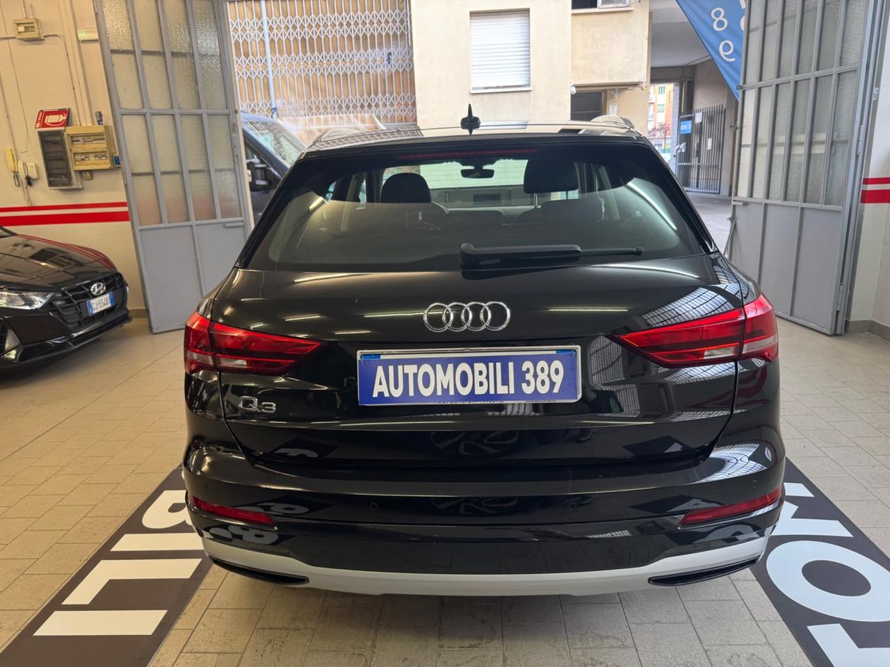 Audi Q3 35 TDI S tronic Business Advanced