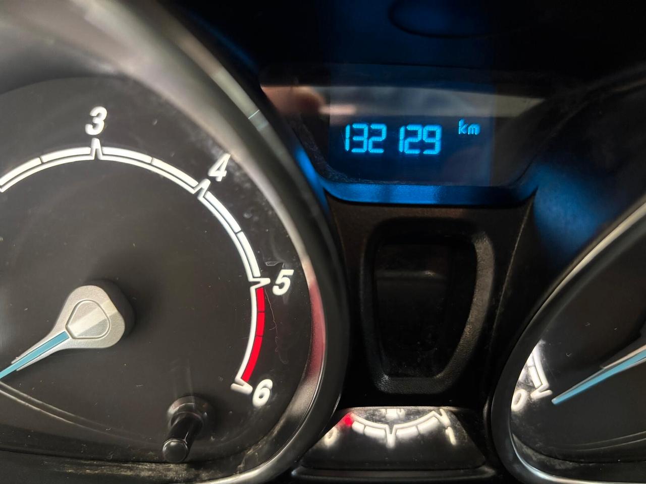 FORD FIESTA ANNO 2014 DS 1.5 ADATTA NEOPATENTATI KM 132 MILA