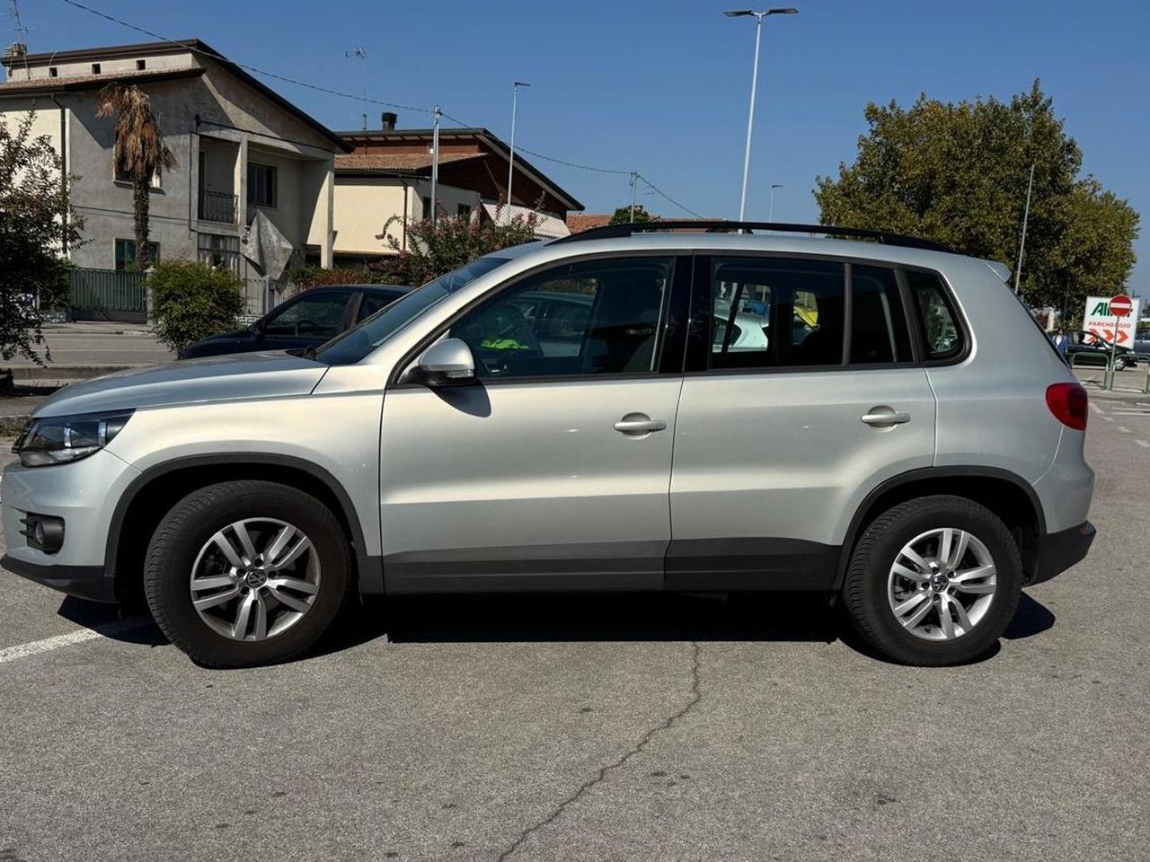 Volkswagen Tiguan 2.0 TDI BlueMotion #50446