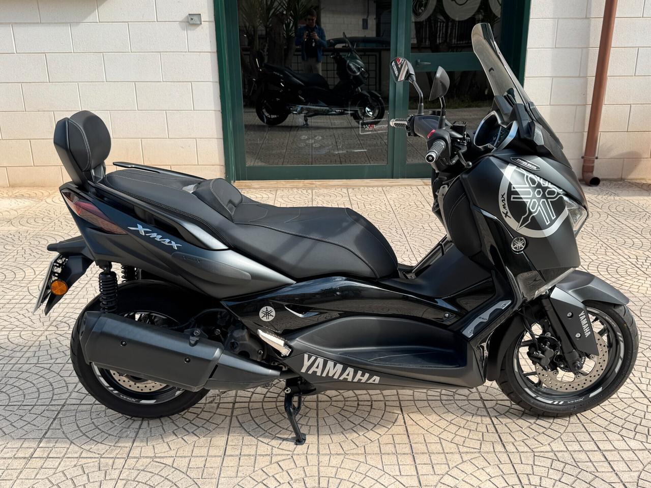 YAMAHA X-MAX 300 ABS IRON MAX 28CV