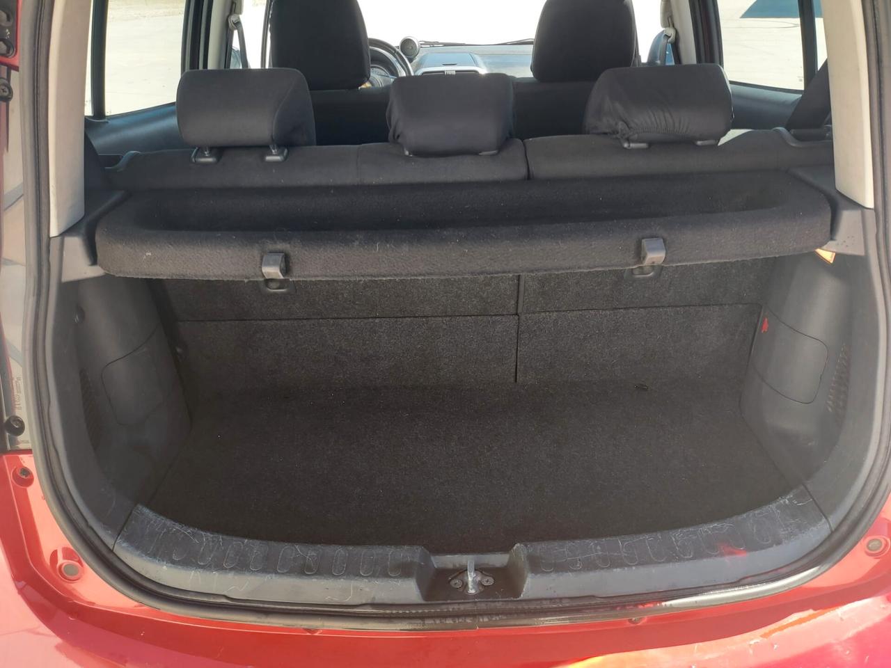 Suzuki Splash 1.0 GLS Style