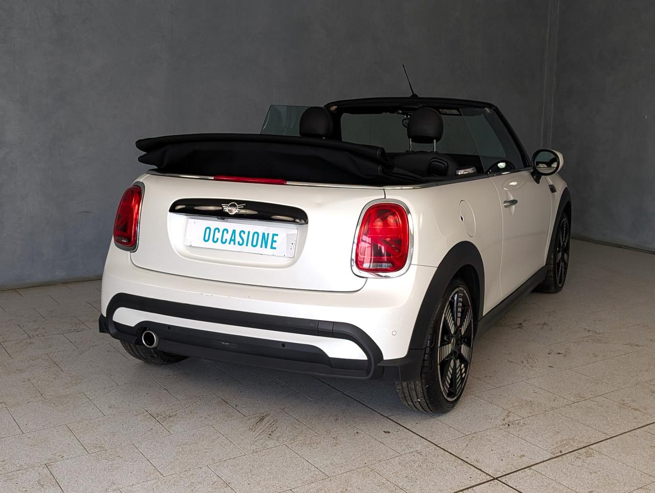 Mini Cooper Cabrio 1.5 Cooper Premium Plus
