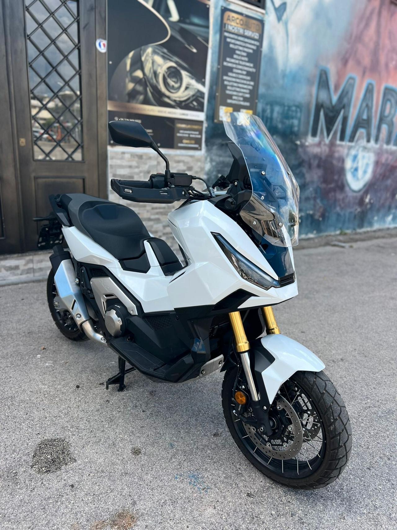Honda X-ADV 750