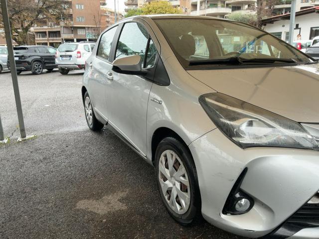 TOYOTA Yaris 1.5 Hybrid 5 porte Active