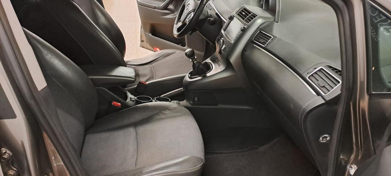 Toyota Verso 1.6 D-4D Style