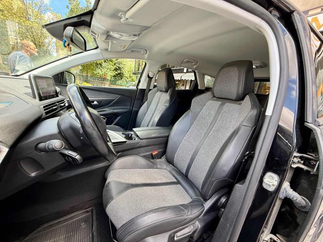 PEUGEOT 3008 BlueHDi 130 S&S Allure