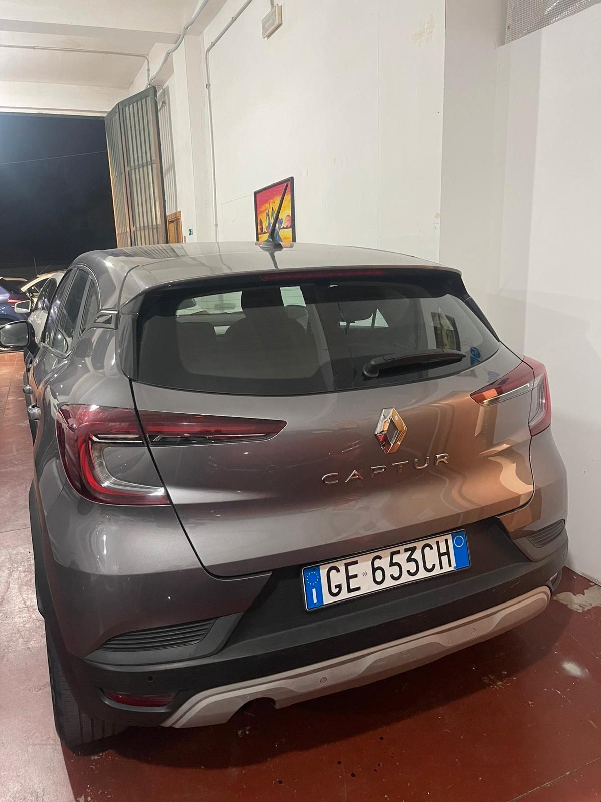 Renault Captur Business