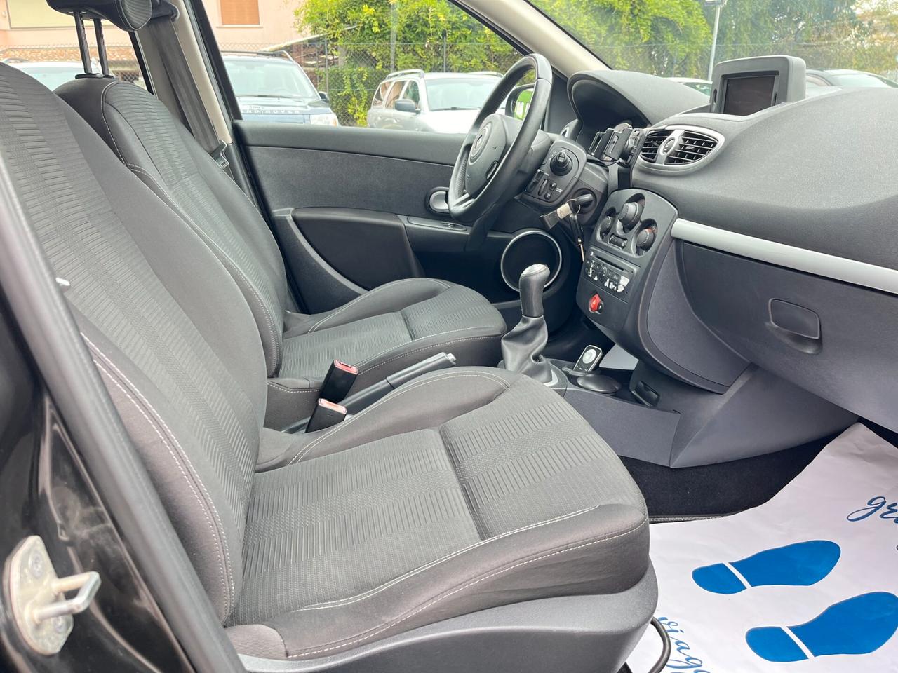 Renault Clio 1.2 16V 5 porte Confort