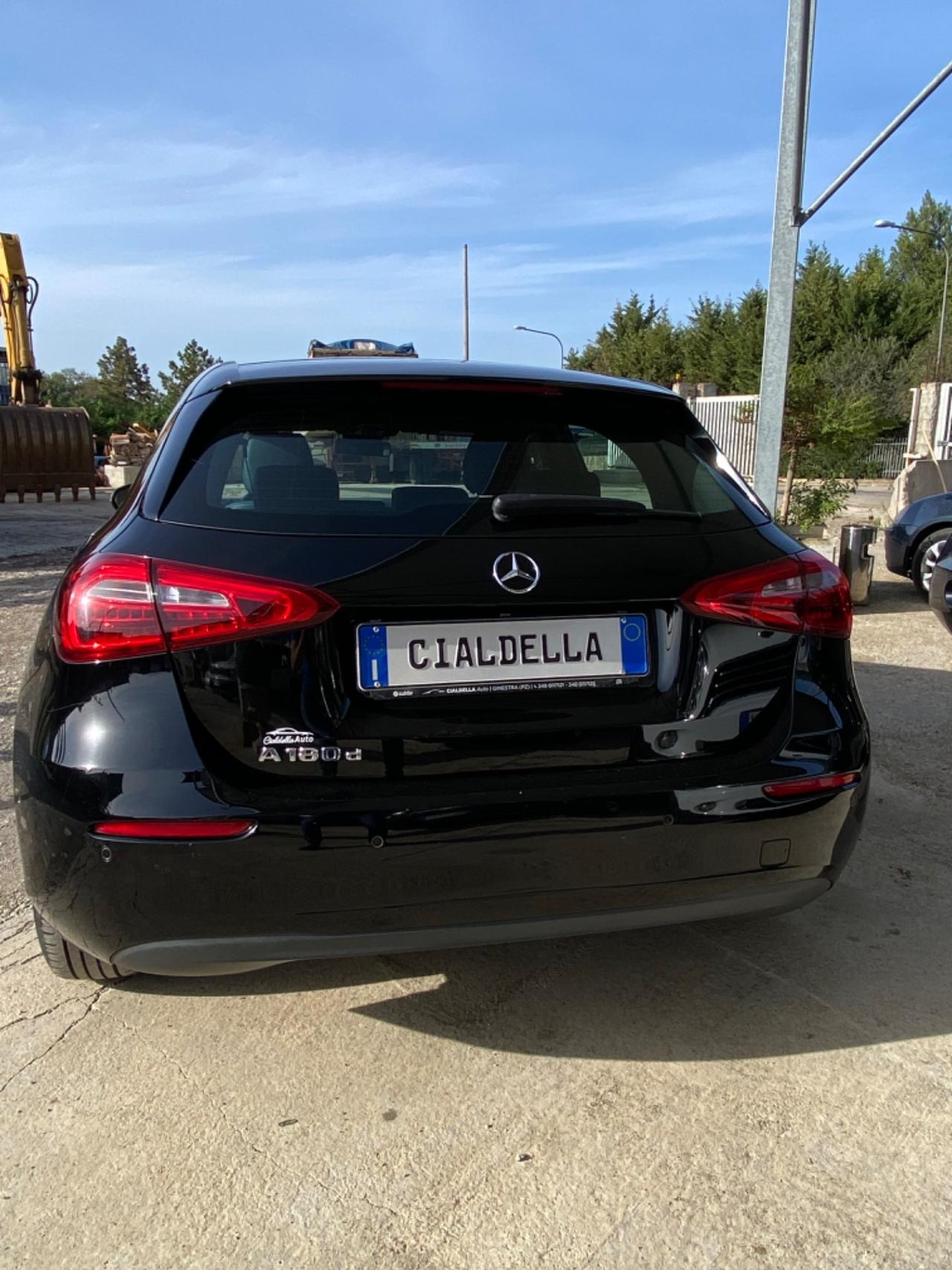 Mercedes-benz A 180 d Automatic Premium