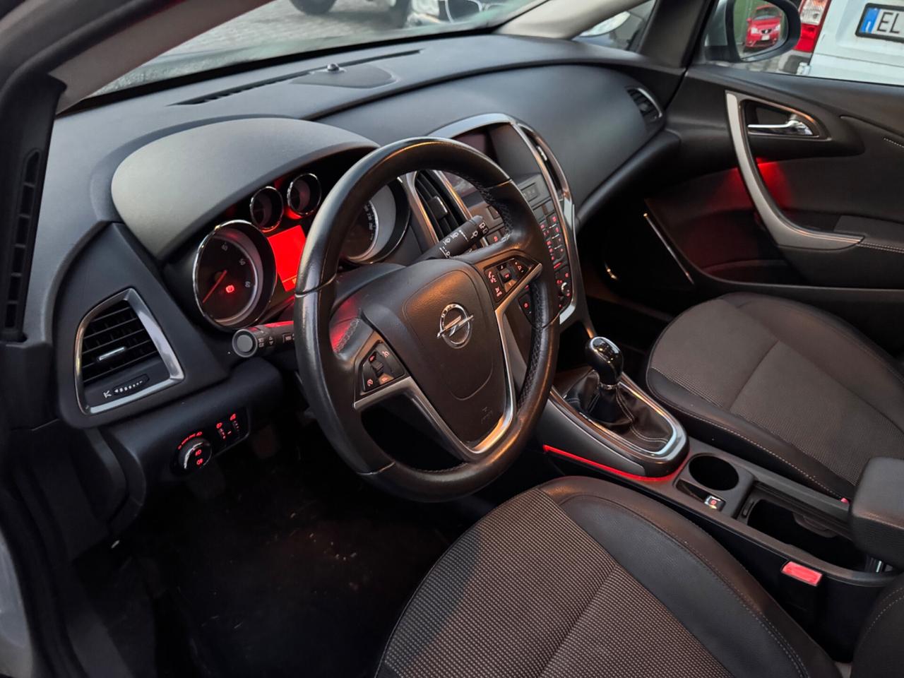 Opel Astra 1.7 CDTI 125CV Sports Tourer Cosmo