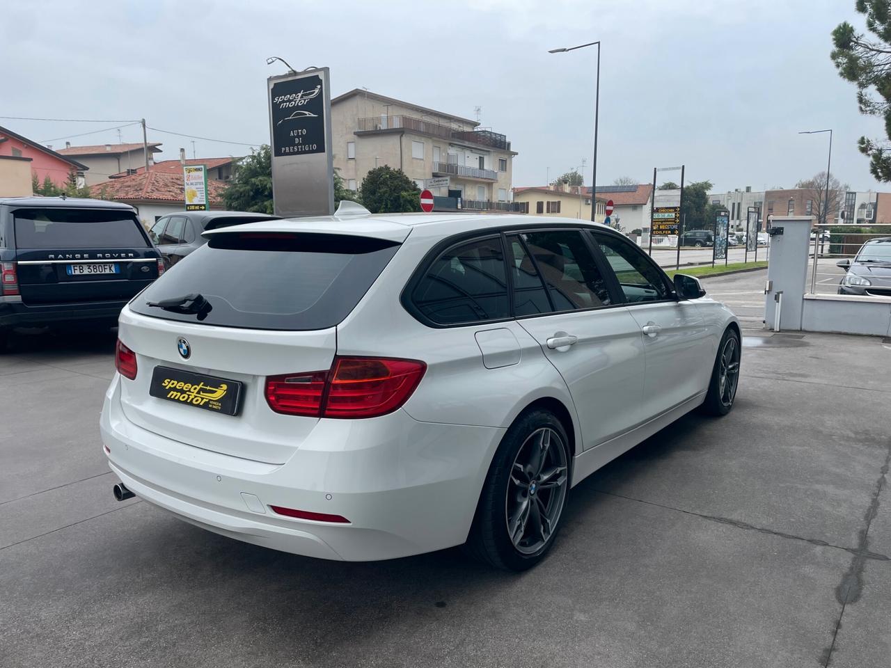 Bmw 320d Touring Business Automatica
