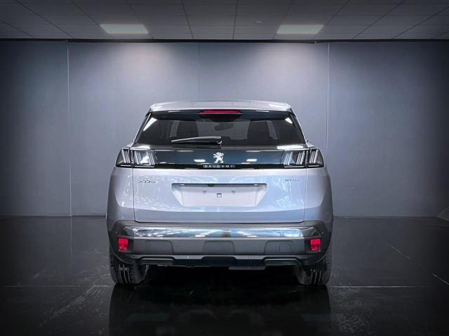 PEUGEOT 3008 Hybrid 225 e-EAT8 Allure