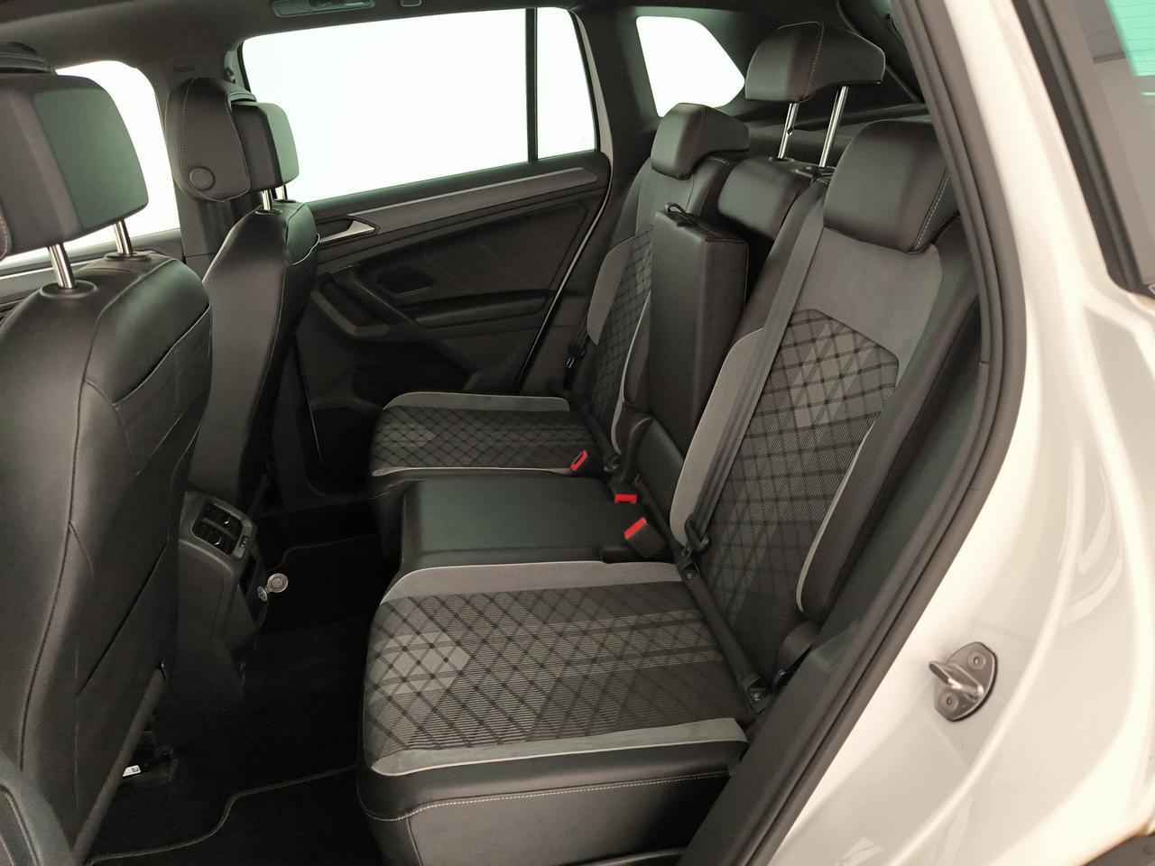 Volkswagen Tiguan 2.0 tdi r-line 4motion 200cv dsg