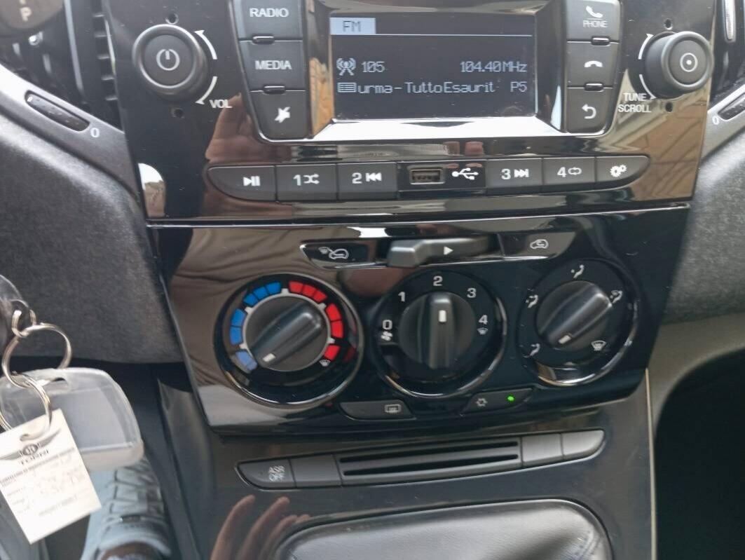 Lancia Ypsilon 1.0 FireFly 5 porte S&S Hybrid Silver Plus