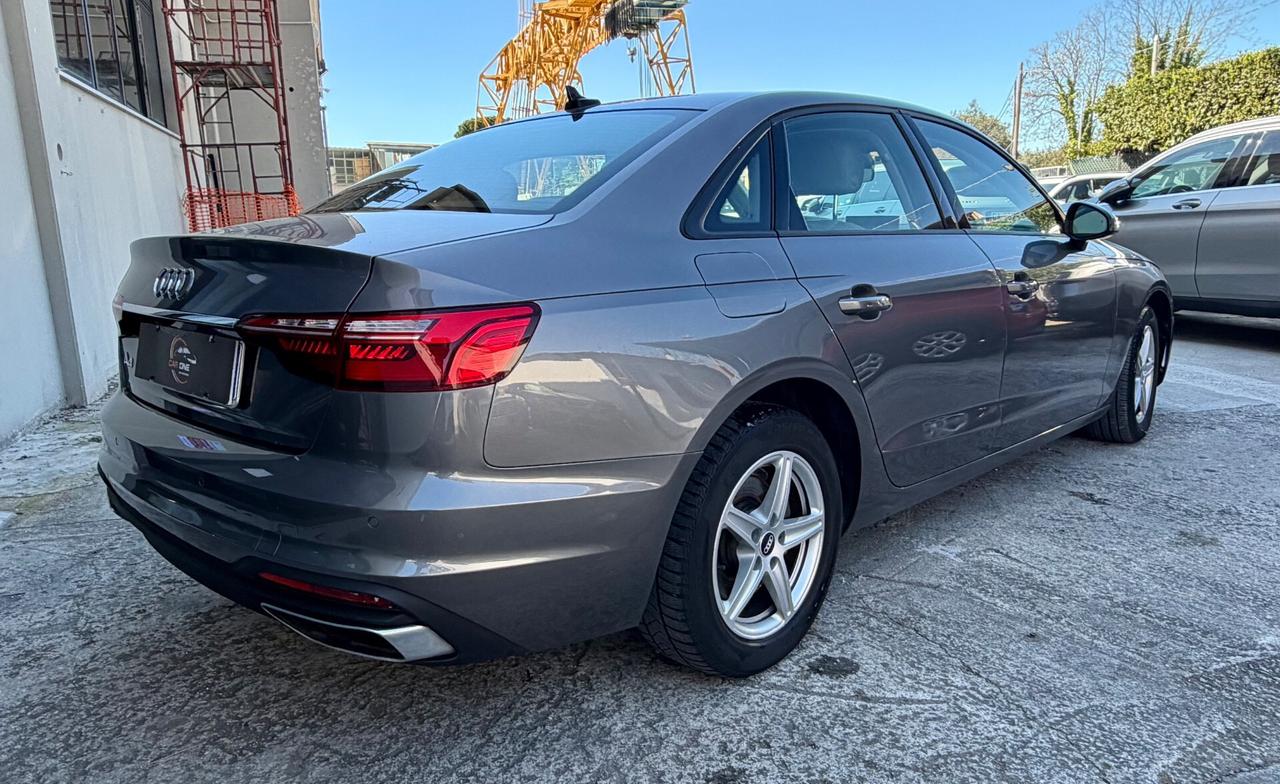 Audi A4 35 TDI/163 CV S tronic S line Edition