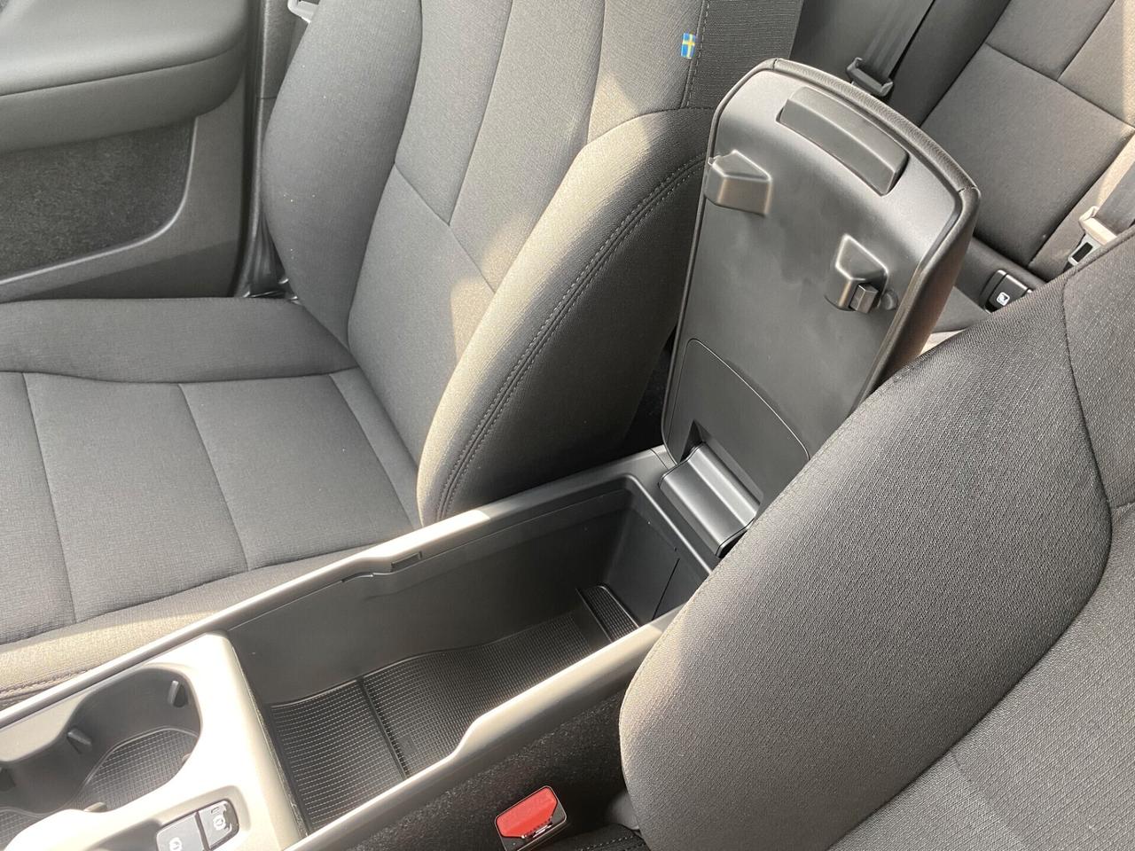 Volvo XC40 B3 (Benzina/Hybrid) Autom. Essential