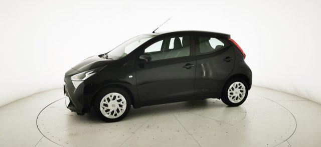 TOYOTA Aygo Connect 1.0 VVT-i 72CV x-business CAMBIO AUTOM.