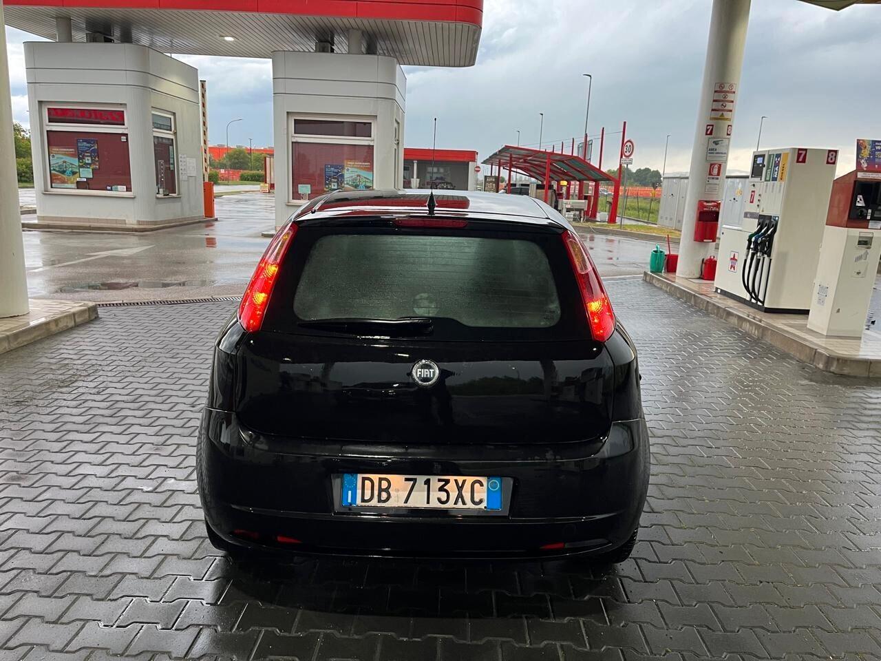 Fiat Grande Punto 1.2 5 porte Dynamic neopatentai