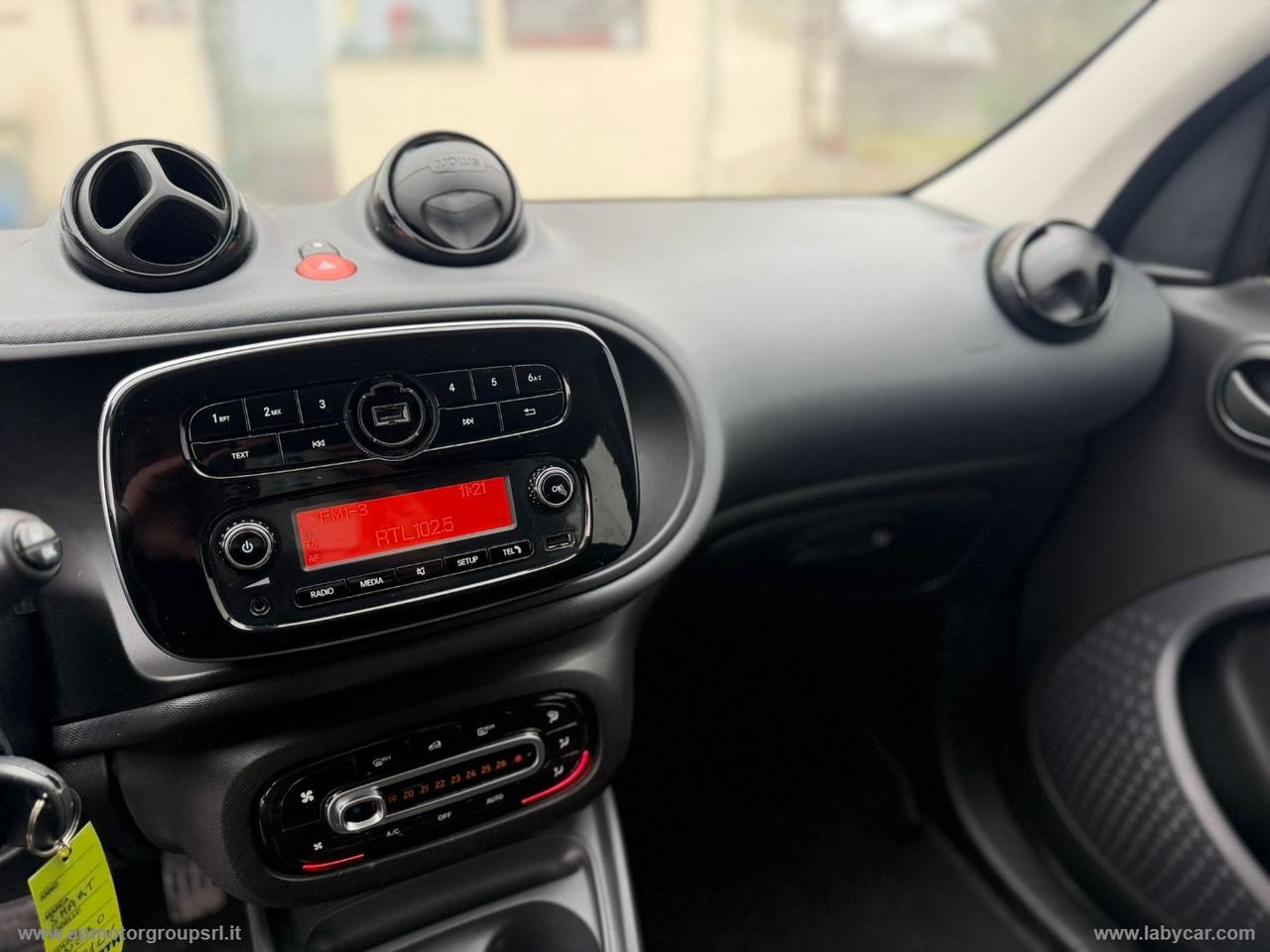 SMART forfour 70 1.0 twinamic Passion