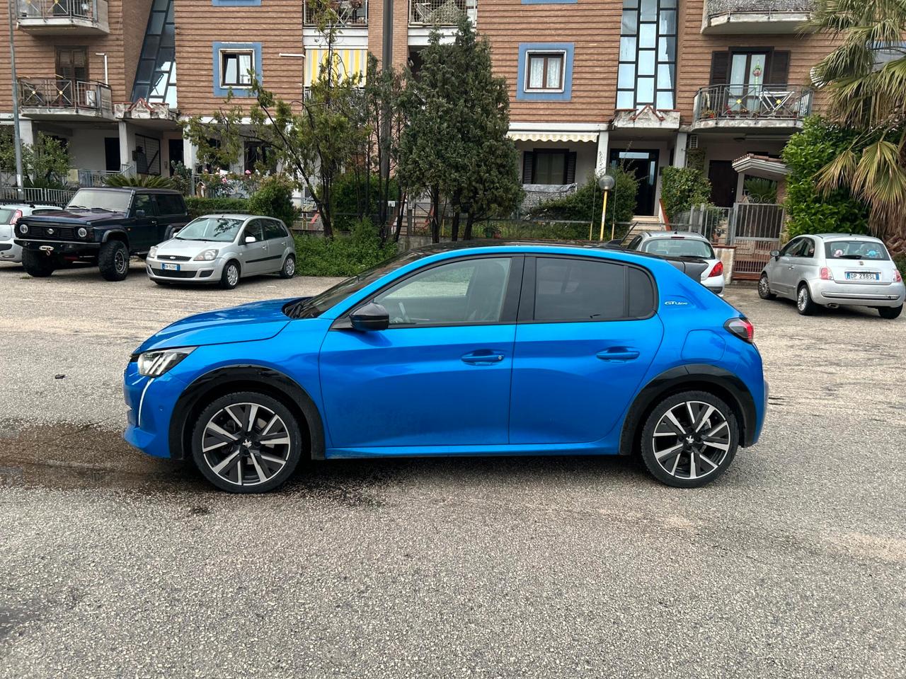 Peugeot 208 PureTech 130 Stop&Start EAT8 5 porte GT Line