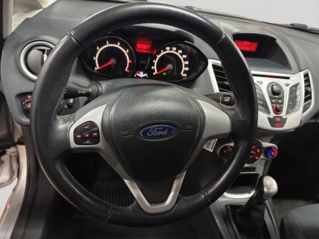 FORD Fiesta 1.2 16V 82CV 5p. Titanium Bs.