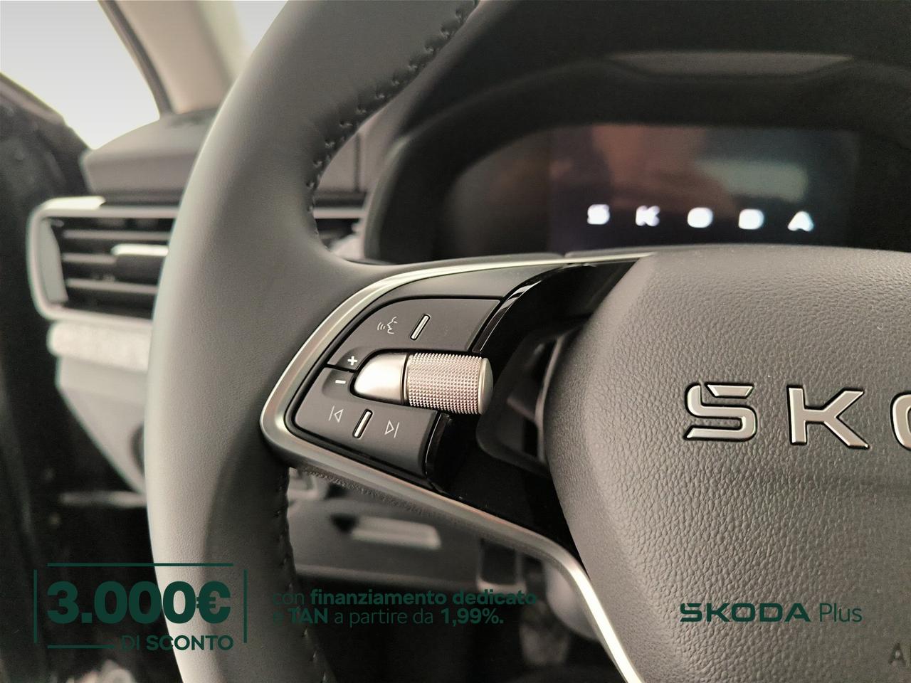 Skoda Kamiq 1.0 tsi black dots 115cv