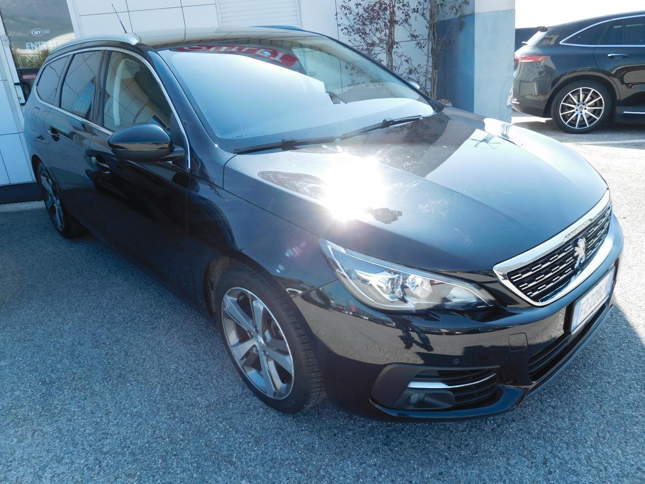Peugeot 308 BlueHDi 130 S&S SW Allure