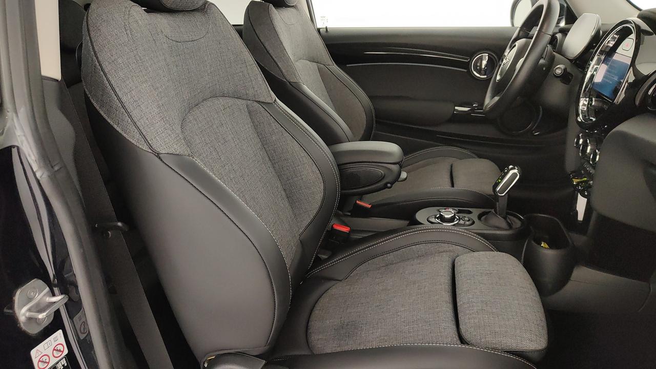 MINI Mini F56 2021 Full Electric - Mini 3p Cooper SE Yours auto