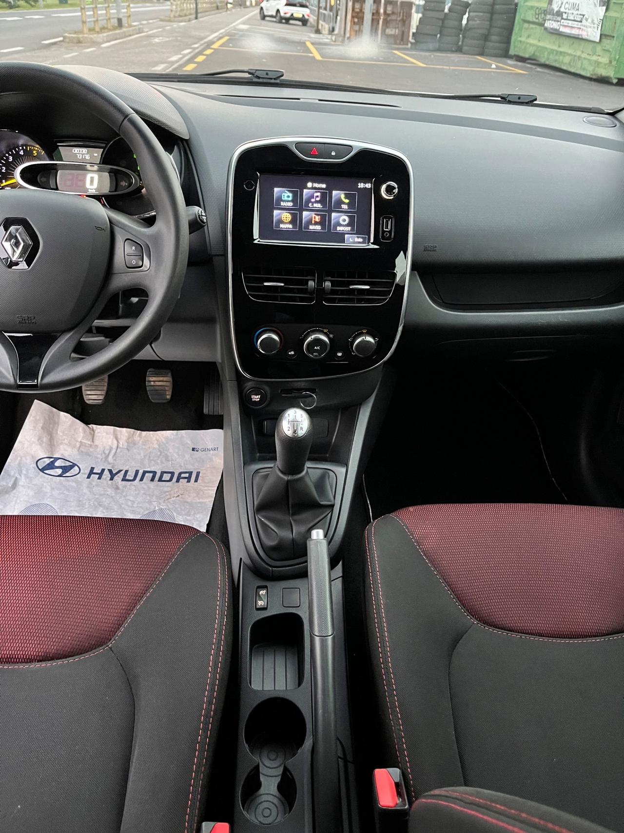 Renault Clio 1.5 dci 75cv 5p Costume National