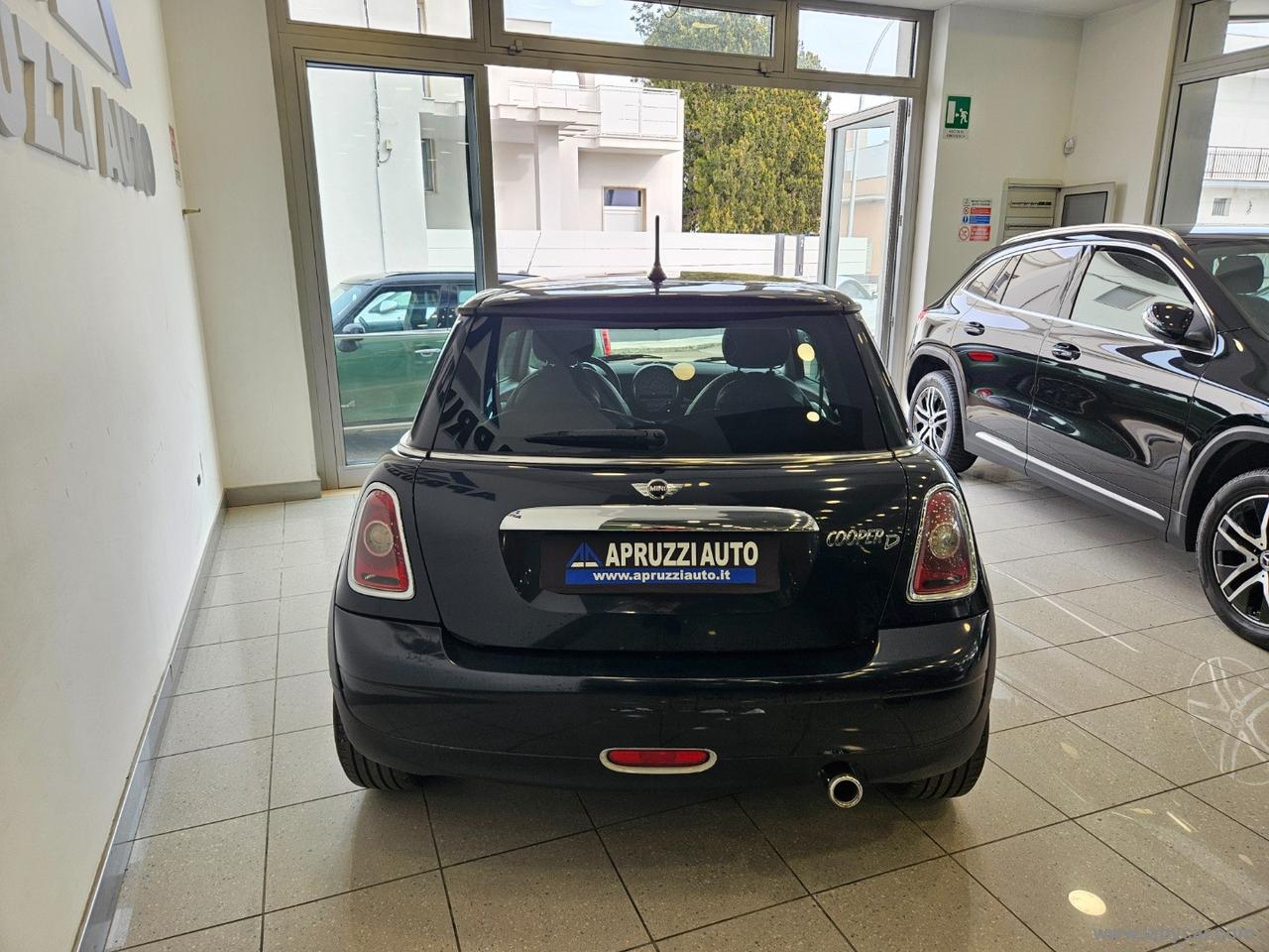 MINI 1.6 D COOPER