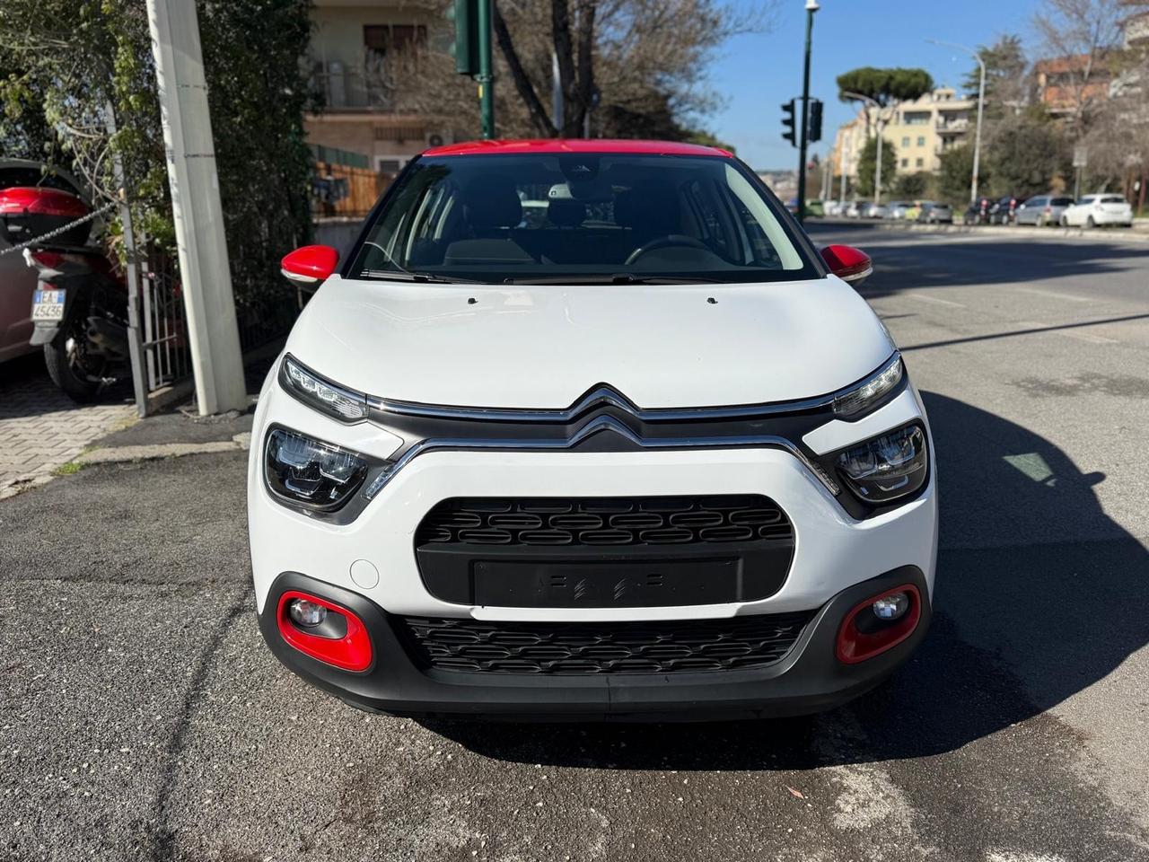 Citroen C3 83cv Benzina 5 porte Shine Navi bicolor pdc