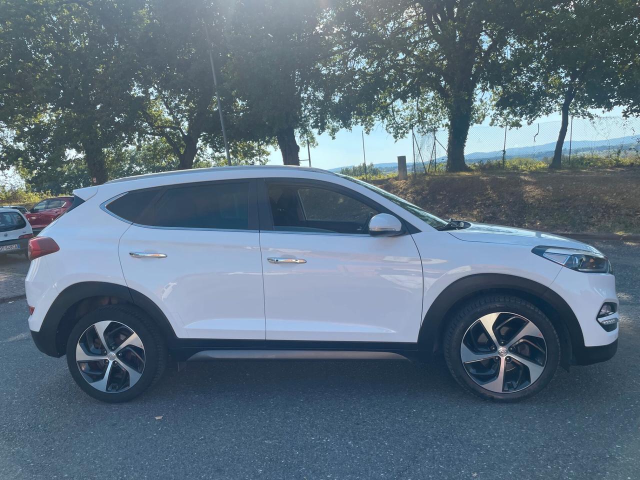 Hyundai Tucson 1.7 CRDi DCT XPossible