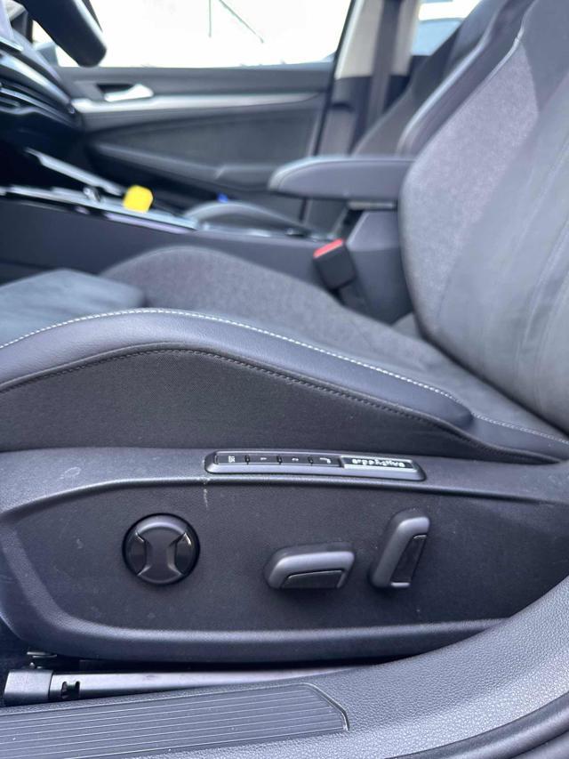 VOLKSWAGEN Golf 2.0 TDI 150 CV DSG SCR Style