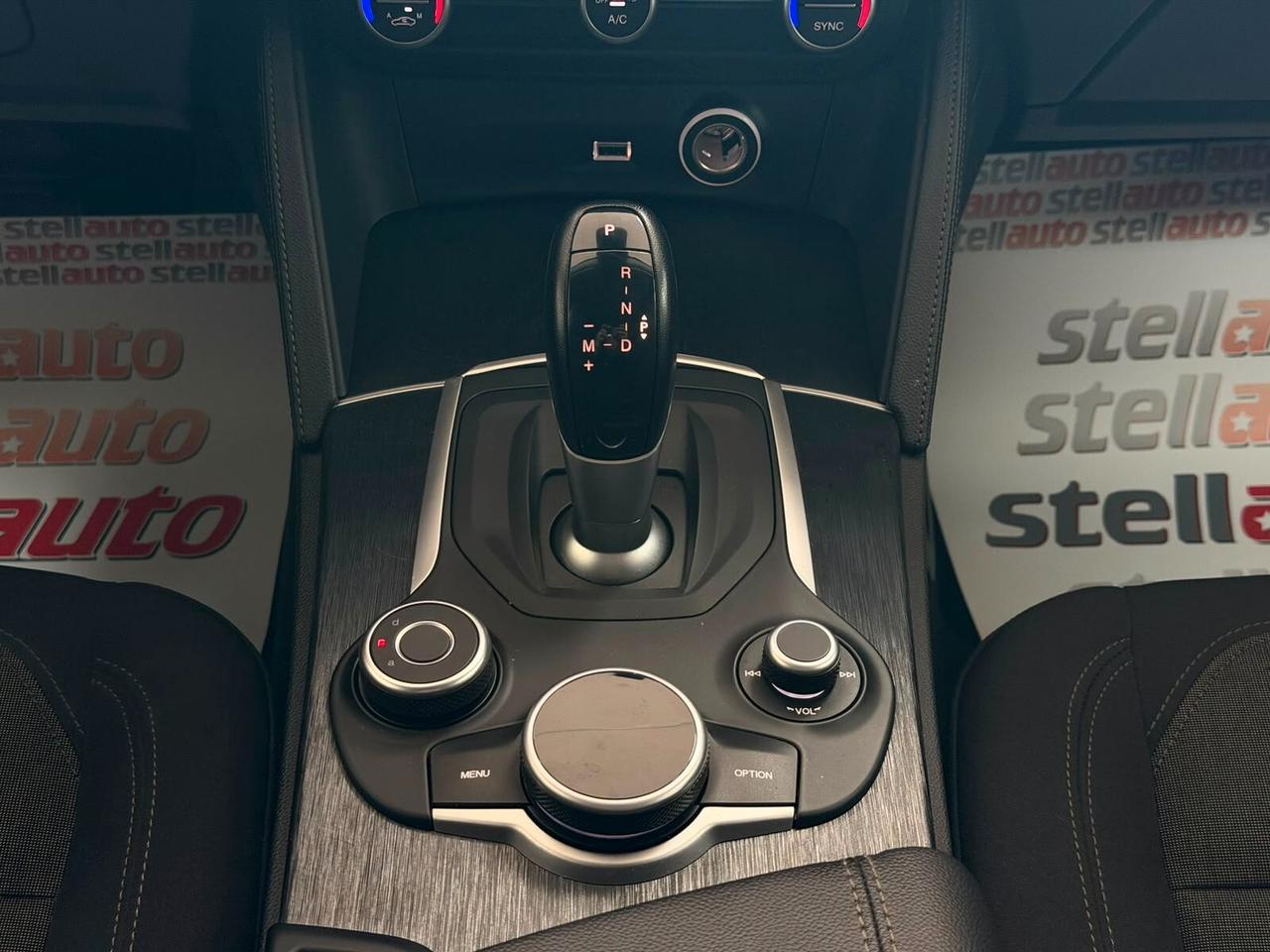 Alfa Romeo Stelvio 2.2 T. Diesel 190 CV AT8 Q4 Sport Tech *IVA DEDUCIBILE*