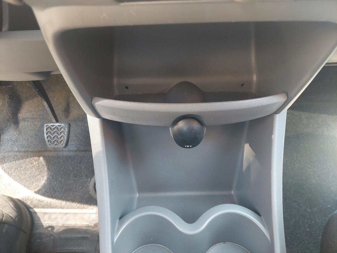 Toyota Aygo 1.0 12V VVT-i 5 porte Now Connect
