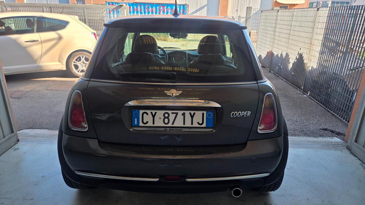 Mini 1.6 16V One de luxe